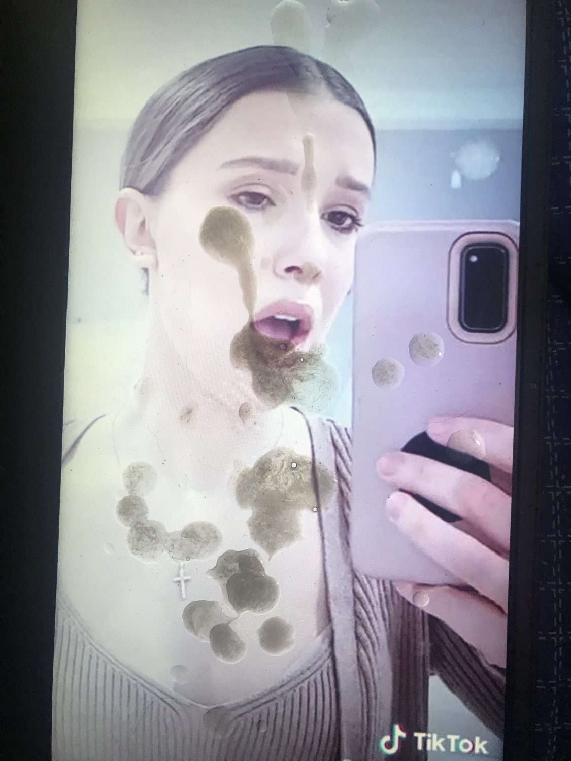 Millie Bobby Brown Cumtribute #2 #lq1fiz8b