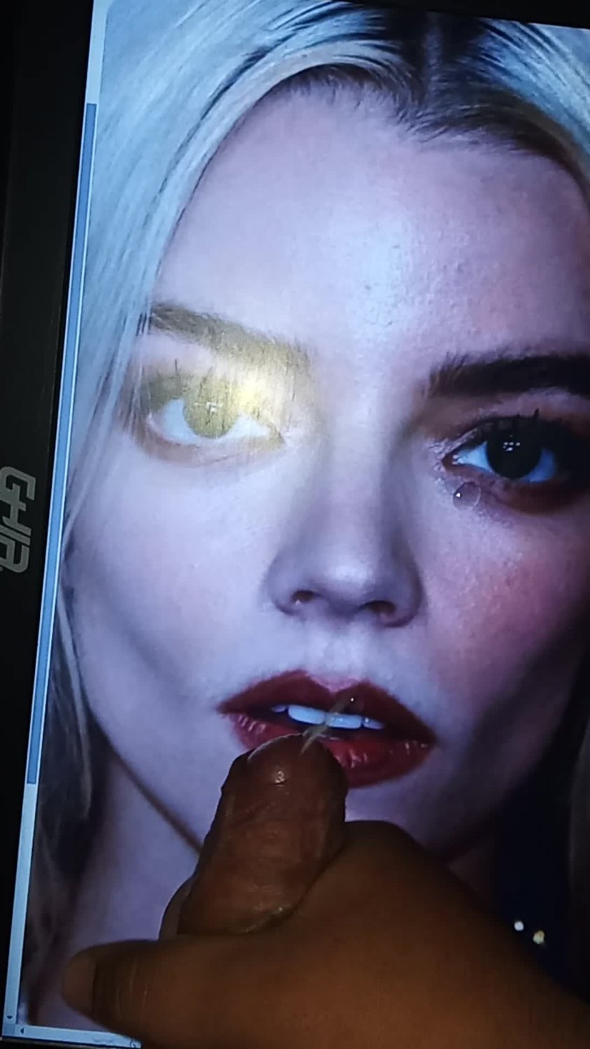 Anya Taylor-Joy - CUM TRIBUTE 3 - Porn - EroMe