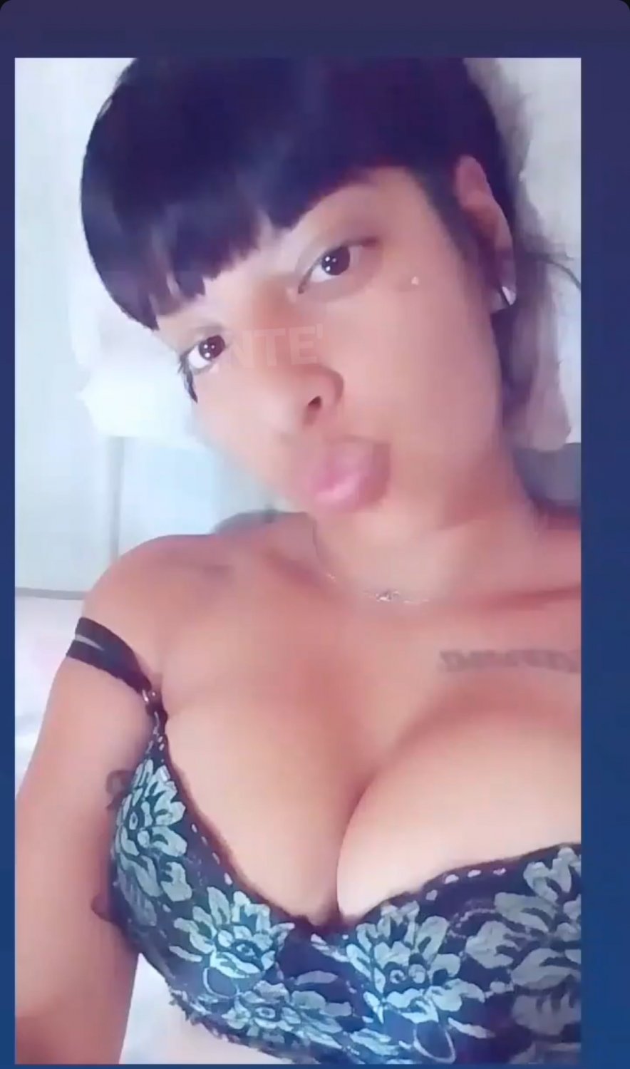 Villera tetona bien putita #Aportes #dPEtEml3