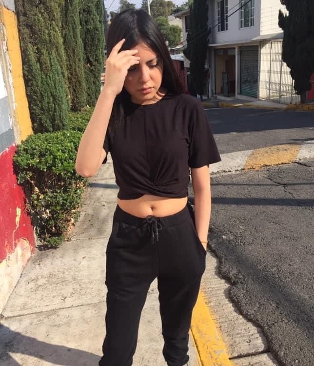 La putita de mi hermana Fabiola siendo follada por su tío #AEgwy0IR