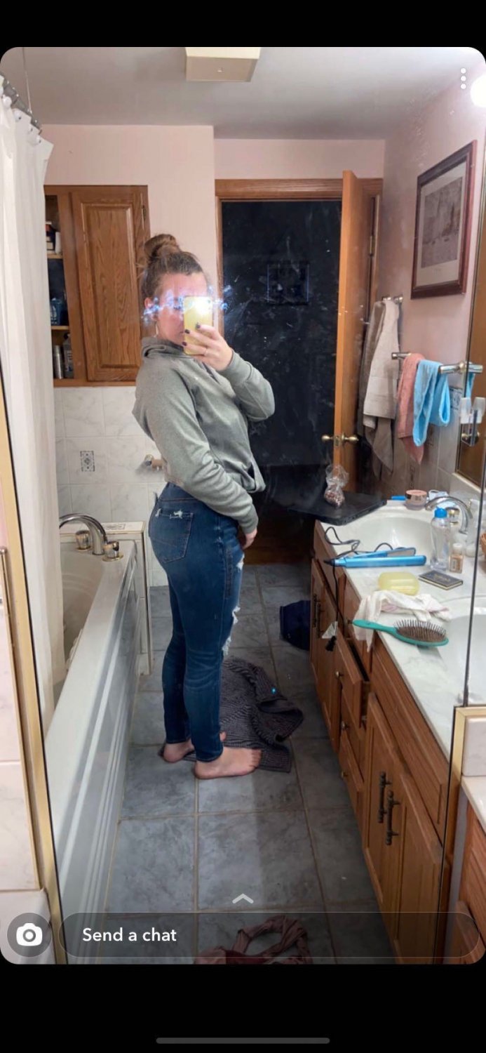 abbey exposed like comment and share save her pics #1JjDlyUD
