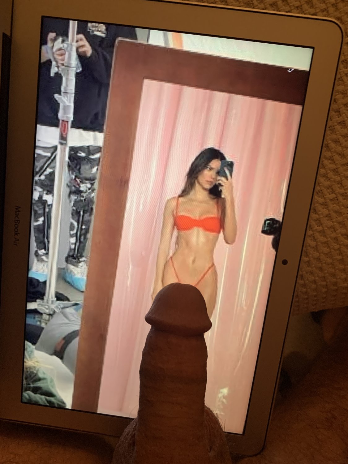 My Cock and Cum on Famous Sisters! #4rC6cYyR